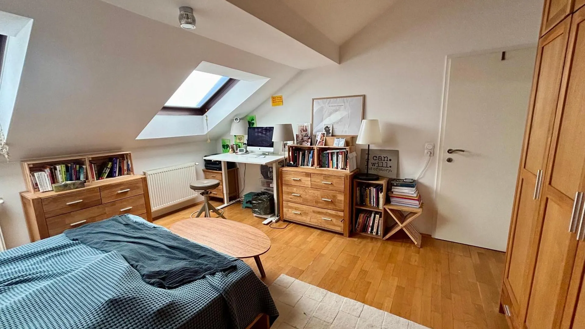 Top Floor With City View Vienna Apartment