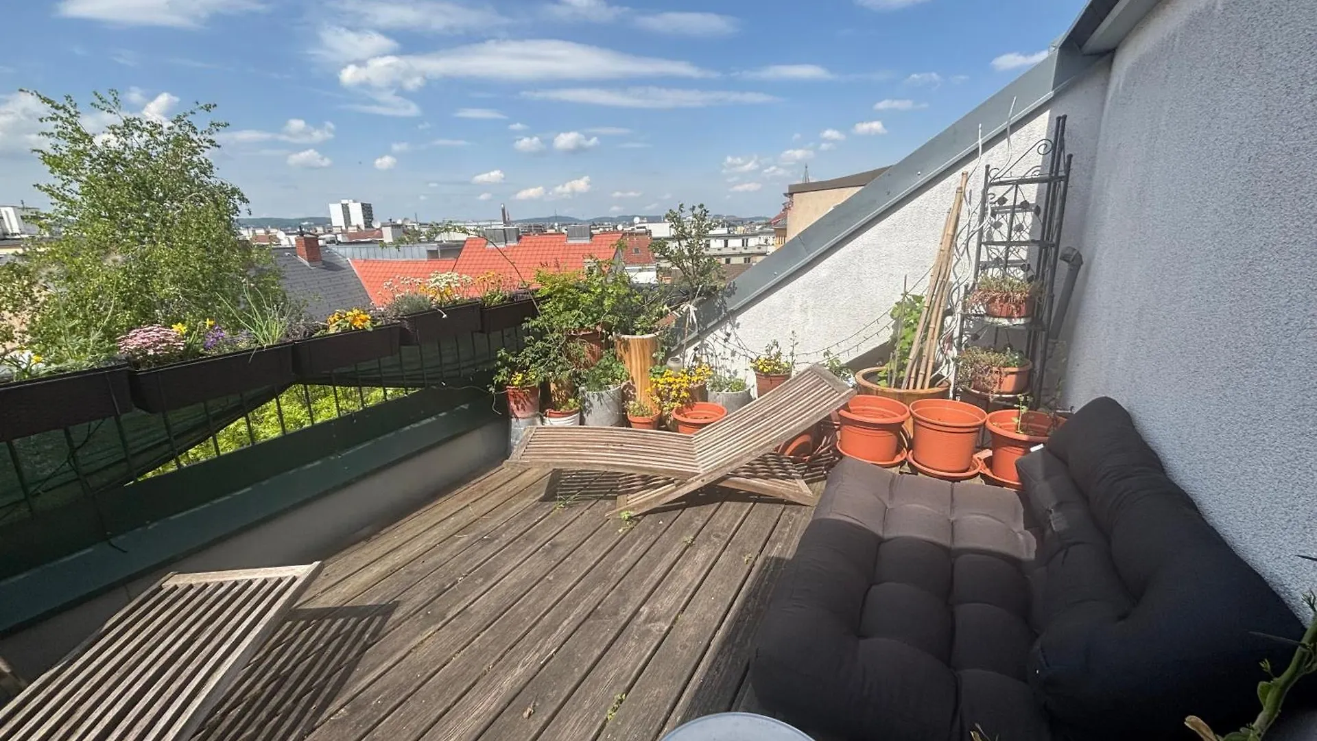 Apartment Top Floor With City View Vienna